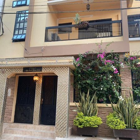 Residence Adja Binta Kane Sour Дакар Екстериор снимка