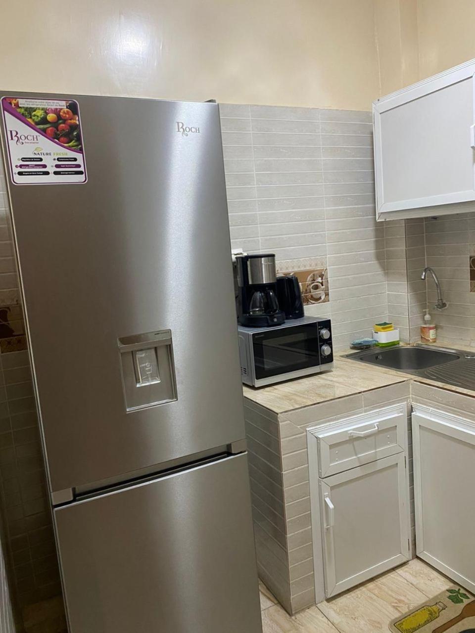 Residence Adja Binta Kane Sour Дакар Екстериор снимка